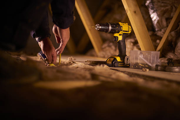 Best Insulation Removal Services  in Waunakee, WI